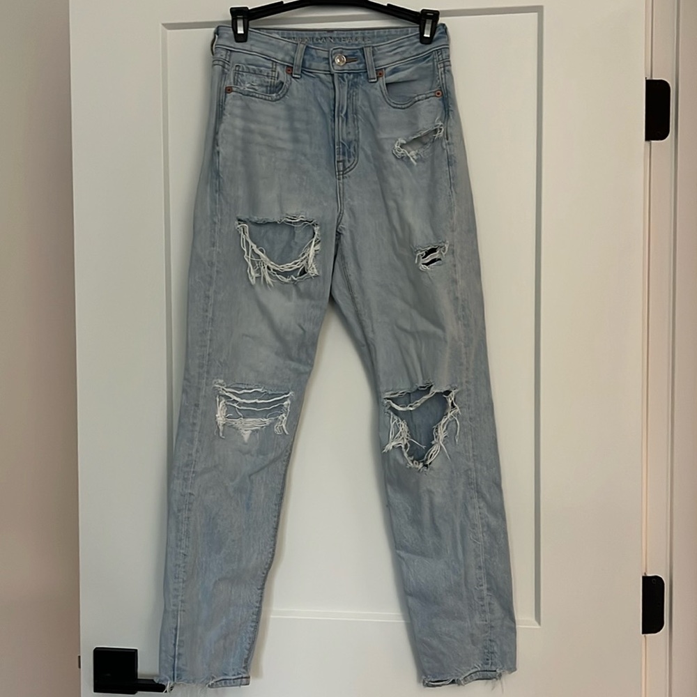 AE Mom Jean